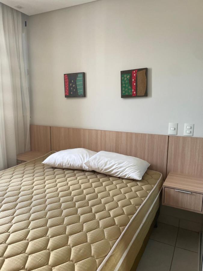 Everest Flat Service Caldas Novas Eksteriør billede